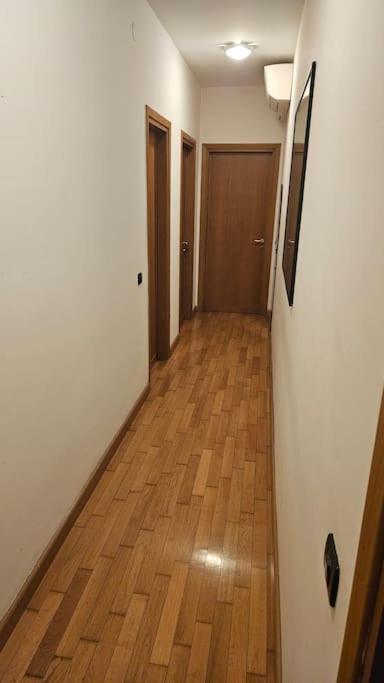 Appartamento Two Bedrooms Design In The Heart Of Padua *