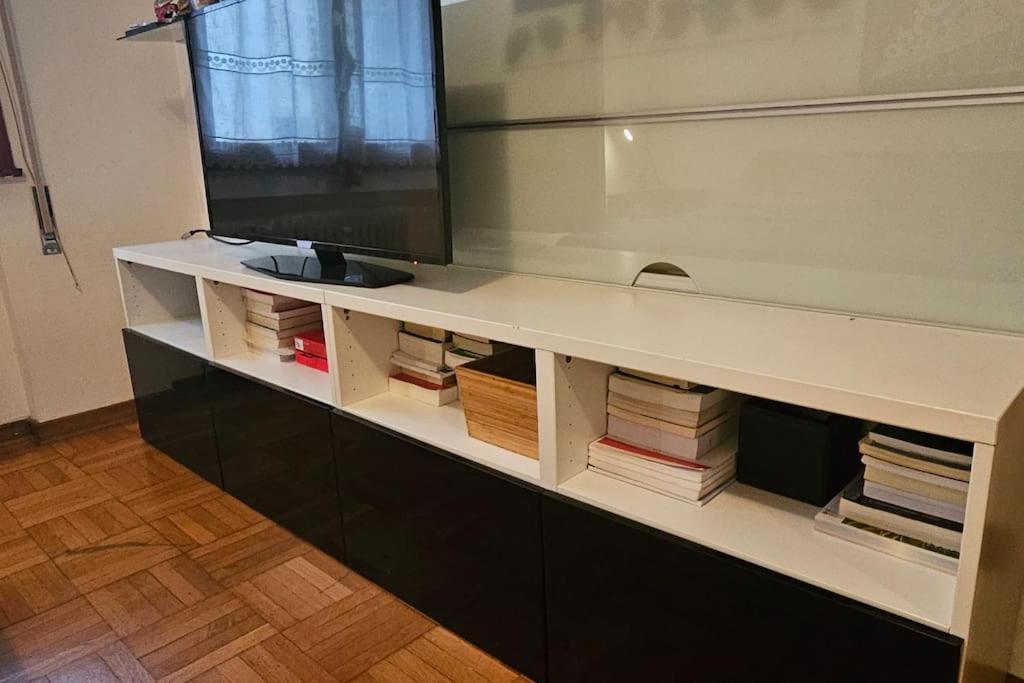 Appartamento Two Bedrooms Design In The Heart Of Padua *